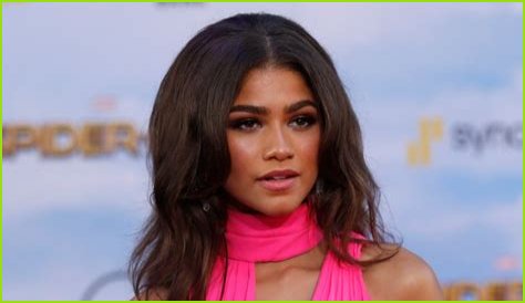 Celebrities named Lexy